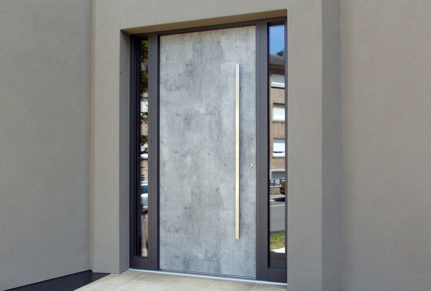 Passive Door